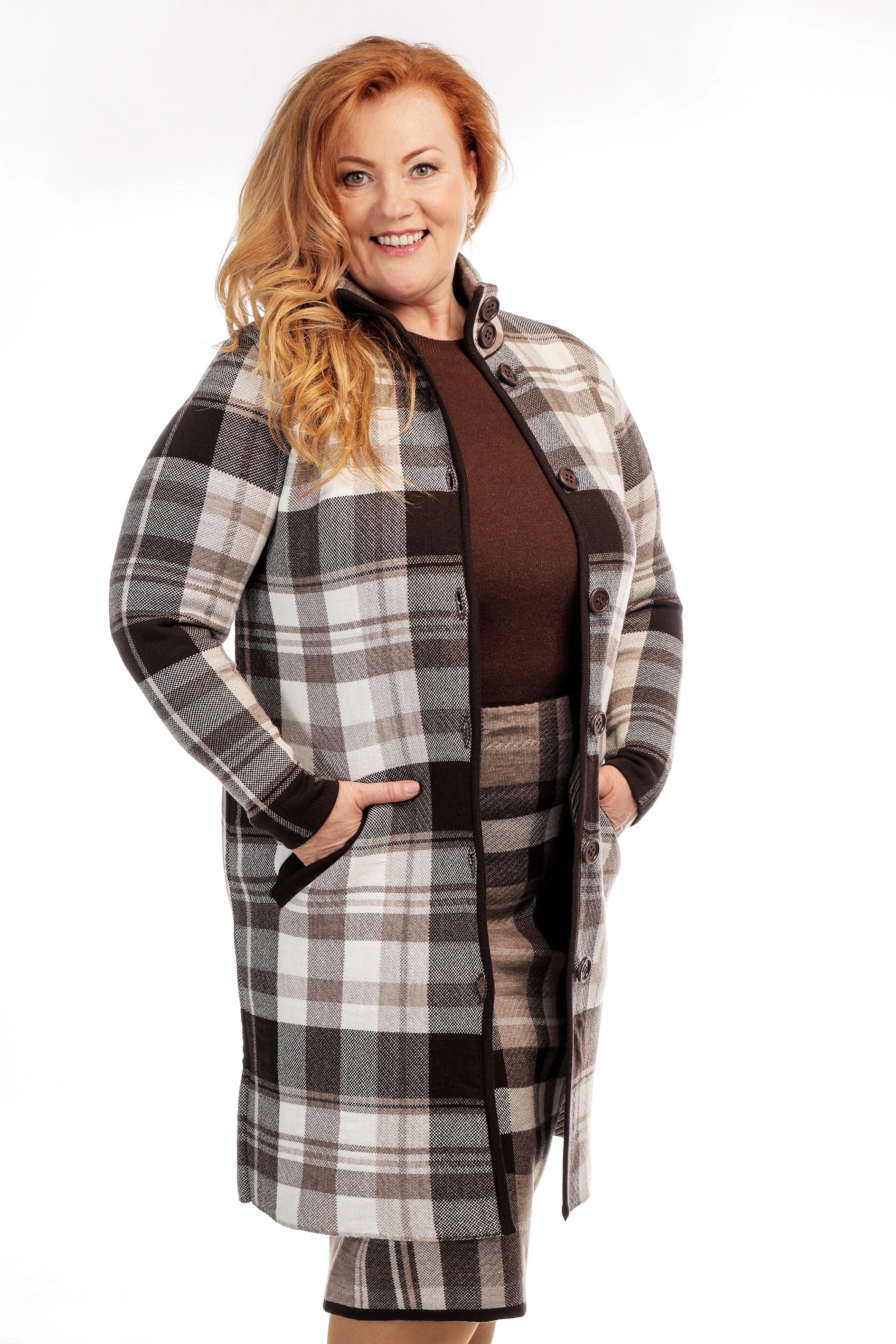 Kerry Long Knit Coat with Checkered Pattern